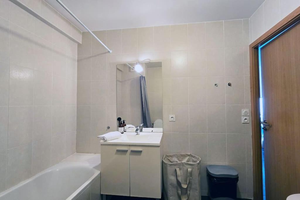 Bnbgones - Le Cosy Saint Louis - Metro Jean Mace Et Saxe Gambetta Lyon Ngoại thất bức ảnh